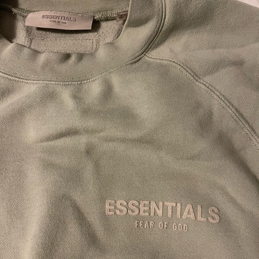 Essentials Sweatshirt